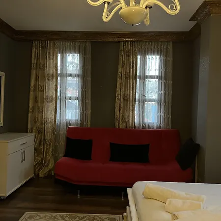 Lafontaine Butik Otel *