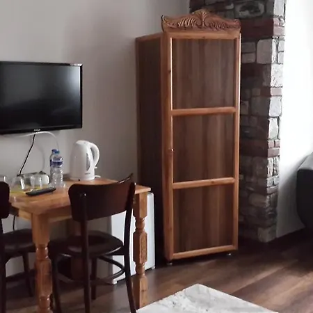Отель Lafontaine Butik *