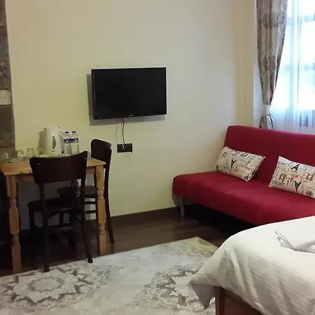 Lafontaine Butik Hotel *