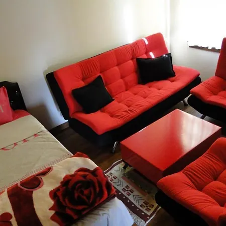 Lafontaine Butik Hotel *